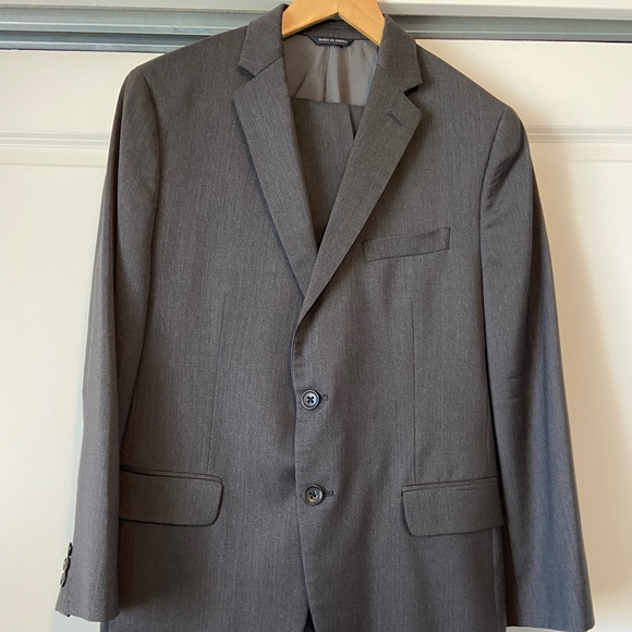 BR Charcoal Gray Two Piece Suit 40S - Picture 4 of 16